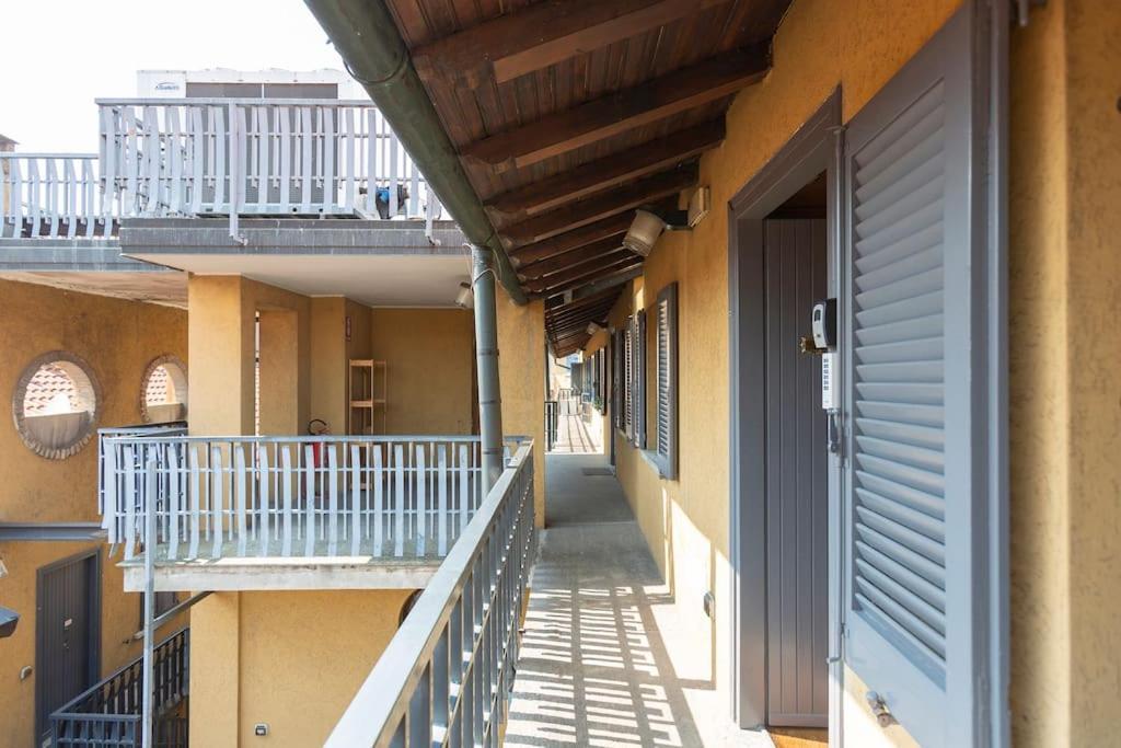 My Charming Apartments Ai Navigli-Vigevano Suite Milan Extérieur photo