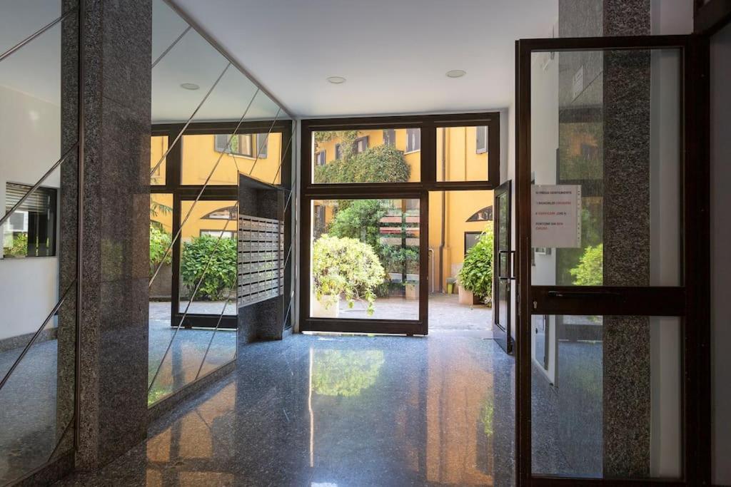 My Charming Apartments Ai Navigli-Vigevano Suite Milan Extérieur photo